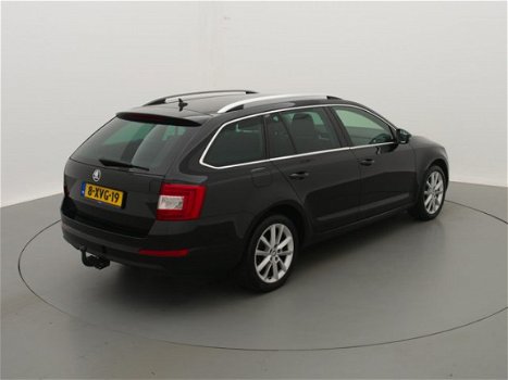 Skoda Octavia Combi - 1.2 TSI 105pk Ambition Business Line Trekhaak - 1