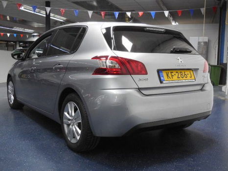 Peugeot 308 - 1.2 PureTech Blue Lease Executive 43.835 KM - 1