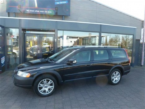 Volvo XC70 - 2.4 D5 AWD 136PK GEARTRONIC Summum CROSS COUNTRY - 1