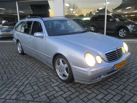 Mercedes-Benz E-klasse Combi - 2.7 CDI E270 AVANTGARDE AUT - 1