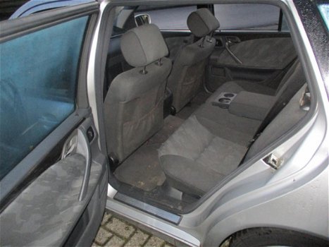 Mercedes-Benz E-klasse Combi - 2.7 CDI E270 AVANTGARDE AUT - 1