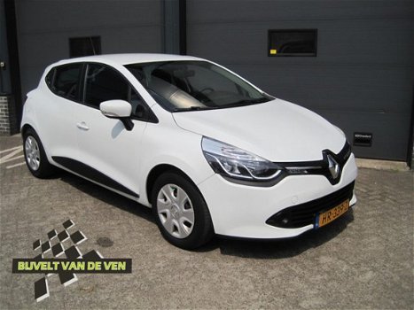 Renault Clio - 90PK ECO Expression NAVI/BLUETOOH - 1