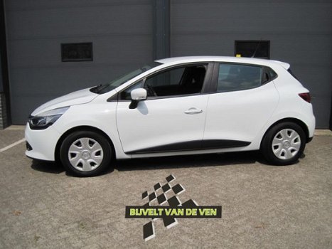 Renault Clio - 90PK ECO Expression NAVI/BLUETOOH - 1