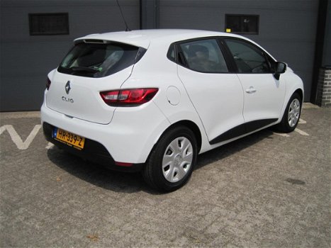 Renault Clio - 90PK ECO Expression NAVI/BLUETOOH - 1