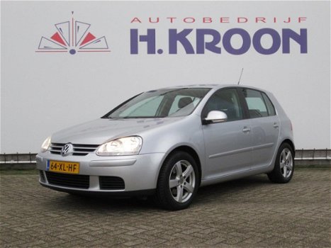 Volkswagen Golf - 1.6 FSI Trendline Business - automaat en cruise control - 1