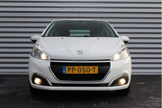 Peugeot 208 - 1.6 BLUE HDI 75PK 5-DRS BLUE LEASE / NAVI / AIRCO / LED / BLUETOOTH / CRUISECONTROL / - 1