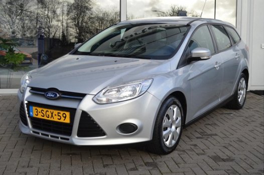 Ford Focus - 1.0 EcoBoost 100pk Trend Navigatie - 1