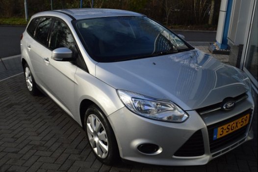 Ford Focus - 1.0 EcoBoost 100pk Trend Navigatie - 1