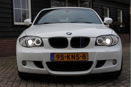 BMW 1-serie - 118i Business Line M-Sport / Navigatie / Xenon / Leder - 1