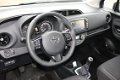Toyota Yaris - 1.5 VVT-i Dynamic - 1 - Thumbnail