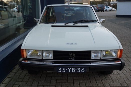 Peugeot 604 - 2.7 SL AUTOMAAT NETTE AUTO RECENTE LPG INSTALLATIE - 1