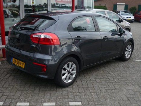 Kia Rio - 1.2 CVVT COMFORTPLUSLINE NAVI - 1