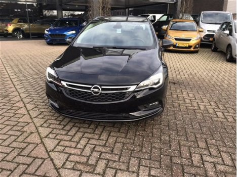 Opel Astra Sports Tourer - 1.4 Turbo Business Executive - 1