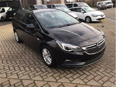 Opel Astra Sports Tourer - 1.4 Turbo Business Executive - 1