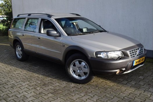 Volvo XC70 - 2.4T Automaat AWD 200pk - 1