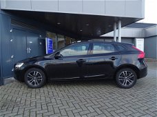 Volvo V40 - D2 Nordic+ Navi LED Standkachel OnCall