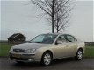 Ford Mondeo - 1.8-16V Platinum * Airco * Navi * Leder * KOOPJE - 1 - Thumbnail