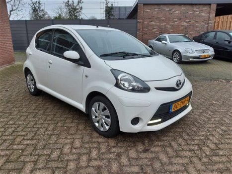 Toyota Aygo - 1.0 VVT-i Aspiration Airco NL-auto - 1