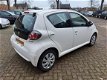 Toyota Aygo - 1.0 VVT-i Aspiration Airco NL-auto - 1 - Thumbnail