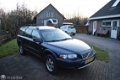 Volvo V70 Cross Country - 2.4T bj 2002 Youngtimer 7 Persoons - 1 - Thumbnail