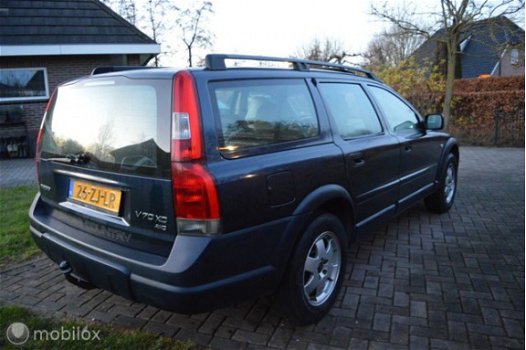 Volvo V70 Cross Country - 2.4T bj 2002 Youngtimer 7 Persoons - 1