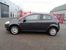 Fiat Grande Punto - 1.4 Dynamic " cruise control "