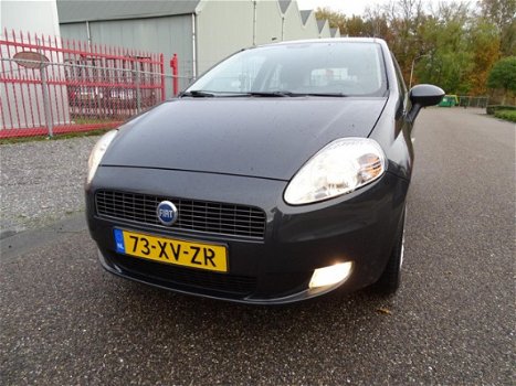 Fiat Grande Punto - 1.4 Dynamic 