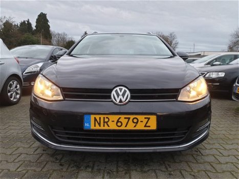 Volkswagen Golf Variant - 1.6 TDI Connected Series *1/2LEDER+NAVI+PDC+ECC+CRUISE - 1