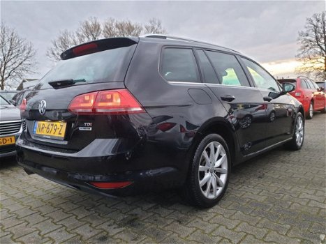 Volkswagen Golf Variant - 1.6 TDI Connected Series *1/2LEDER+NAVI+PDC+ECC+CRUISE - 1