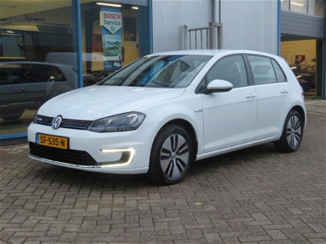 Volkswagen e-Golf - e-Golf - 1