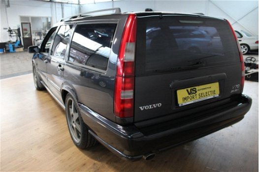 Volvo V70 - 2.5-20V Luxury Exclusive - 1