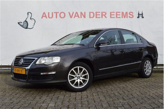 Volkswagen Passat - 1.6 FSI Comfortline CLIMA / CRUISE / ELEC.PAKKET / LMV - 1