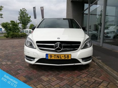 Mercedes-Benz B-klasse - B-klasse 180 Ambition Sportpakket Night Automaat - 1