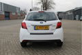 Toyota Yaris - 1.5 Hybrid Lease - 1 - Thumbnail