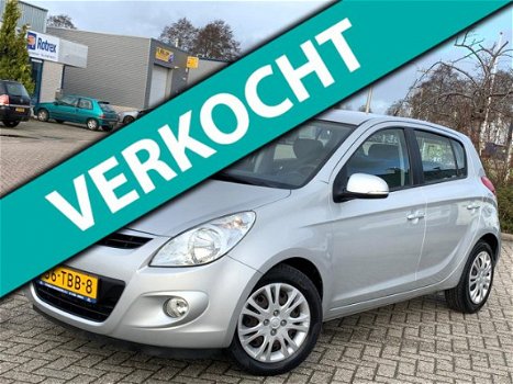 Hyundai i20 - 1.2 i-Motion l AIRCO l ELEKTR PAK l APK 12-2020 - 1