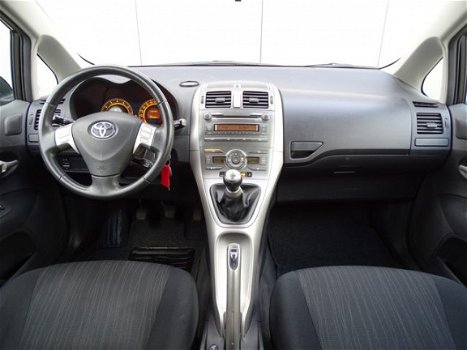 Toyota Auris - 1.6-16V Sol | Climate control | Cruise control | Lichtmetalen velgen - 1