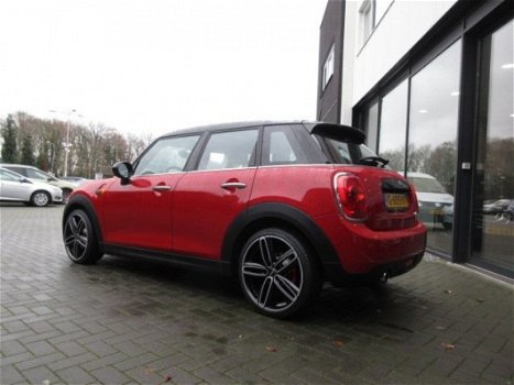 Mini Mini Cooper - 1.5 136pk Pepper, Navi, Cruise, Airco, Pdc, 18 - 1