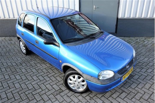 Opel Corsa - 1.0i 12V Strada 5 deurs | APK 16-12-2020 | - 1