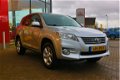 Toyota RAV4 - 2.0 VVTi Dynamic 2WD | Rijklaar incl. 6 mnd garantie | - 1 - Thumbnail