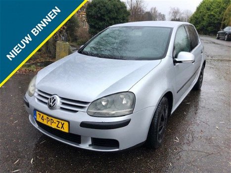 Volkswagen Golf - 1.9 TDI Trendline - 1