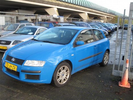 Fiat Stilo - 1.6-16V Dynamic airco elek pak nap apk - 1