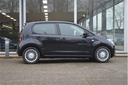 Volkswagen Up! - 1.0 high up BlueMotion - 2 Jaar garantie - 1