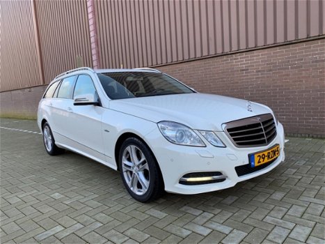 Mercedes-Benz E-klasse Estate - 250 CGI Aut. Navi. 2012 - 1