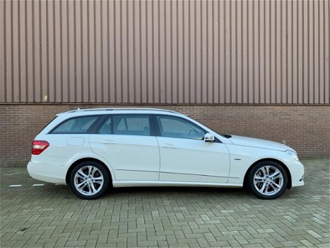 Mercedes-Benz E-klasse Estate - 250 CGI Aut. Navi. 2012 - 1