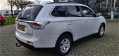 Mitsubishi Outlander - 2.0 Intense automaat Trekhaak Rijklaar - 1 - Thumbnail