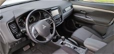 Mitsubishi Outlander - 2.0 Intense automaat Trekhaak Rijklaar