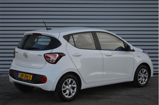 Hyundai i10 - 1.0i 66pk Comfort (Navi, PDC) - 1