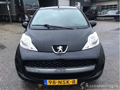 Peugeot 107 - 1.0i 12v 68pk millesim 5drs - airco - elektr ramen - radio - 1e eig. - org nl + nap - - 1