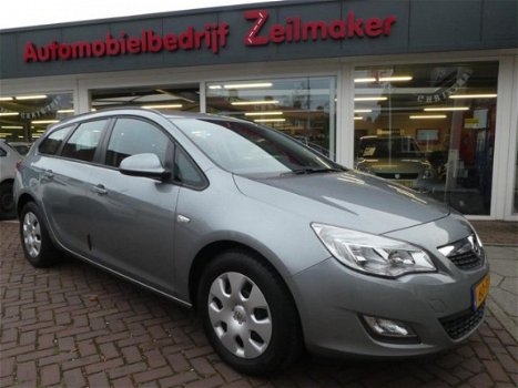 Opel Astra Sports Tourer - 1.4 100PK BUSINESS EDITION - 1