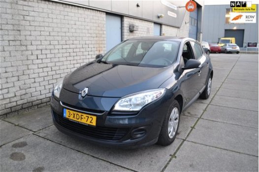 Renault Mégane - 1.6 Authentique 2e eigenaar - 1